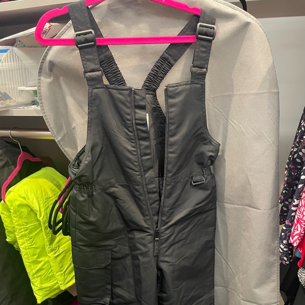 Cherokee Kids ski snow bib, size M